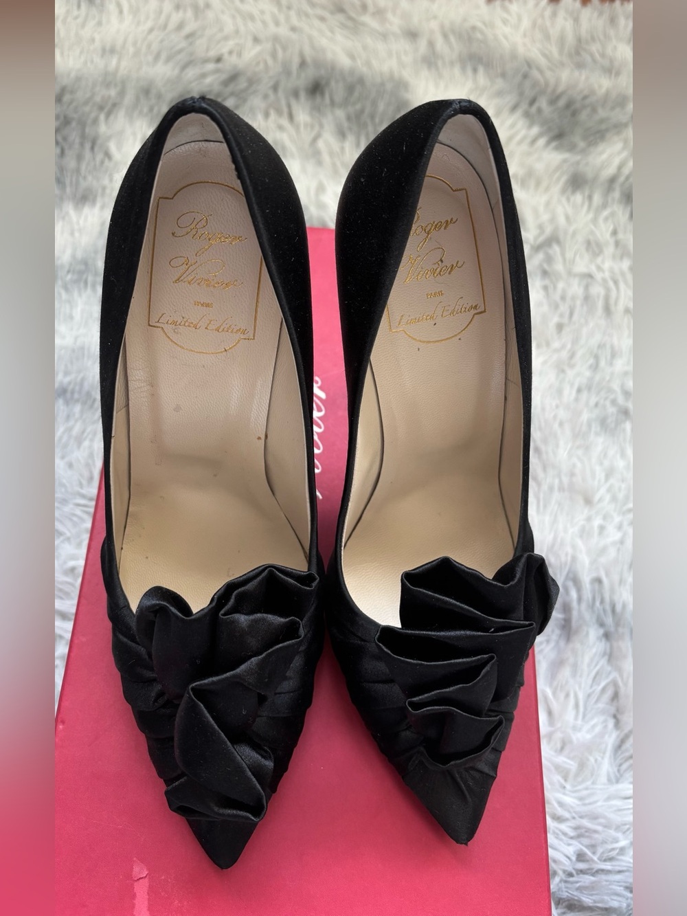 Roger Vivier Black Ruffled Satin Pointed Toe Pumps